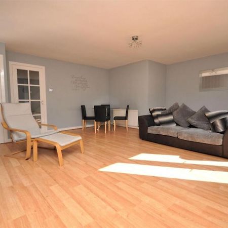 No 11 3 Bed Serviced Appartment Town Centre Girvan Eksteriør billede