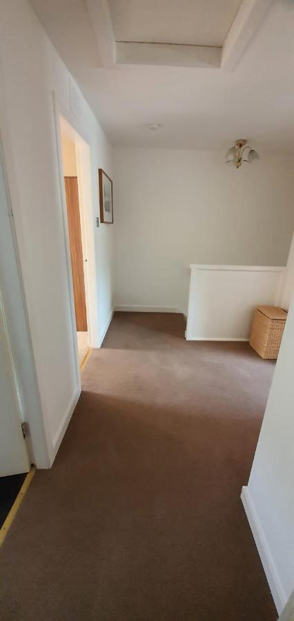 No 11 3 Bed Serviced Appartment Town Centre Girvan Eksteriør billede