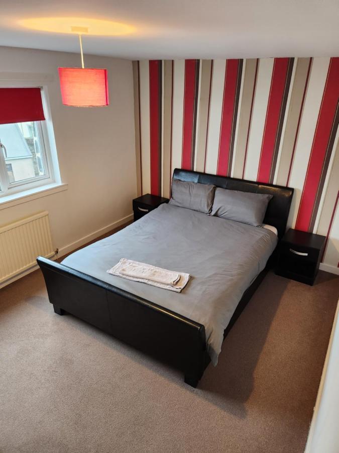 No 11 3 Bed Serviced Appartment Town Centre Girvan Eksteriør billede
