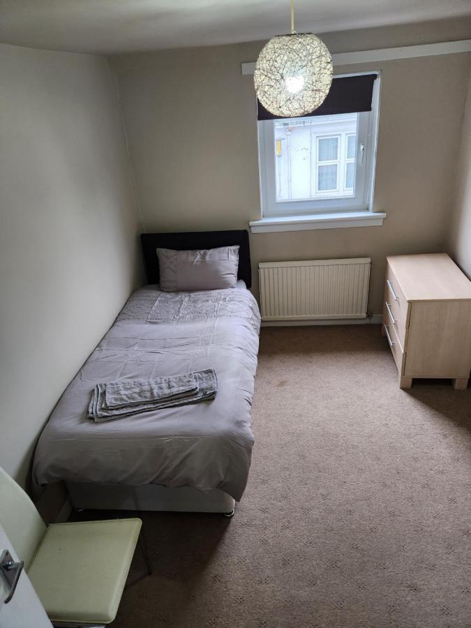 No 11 3 Bed Serviced Appartment Town Centre Girvan Eksteriør billede